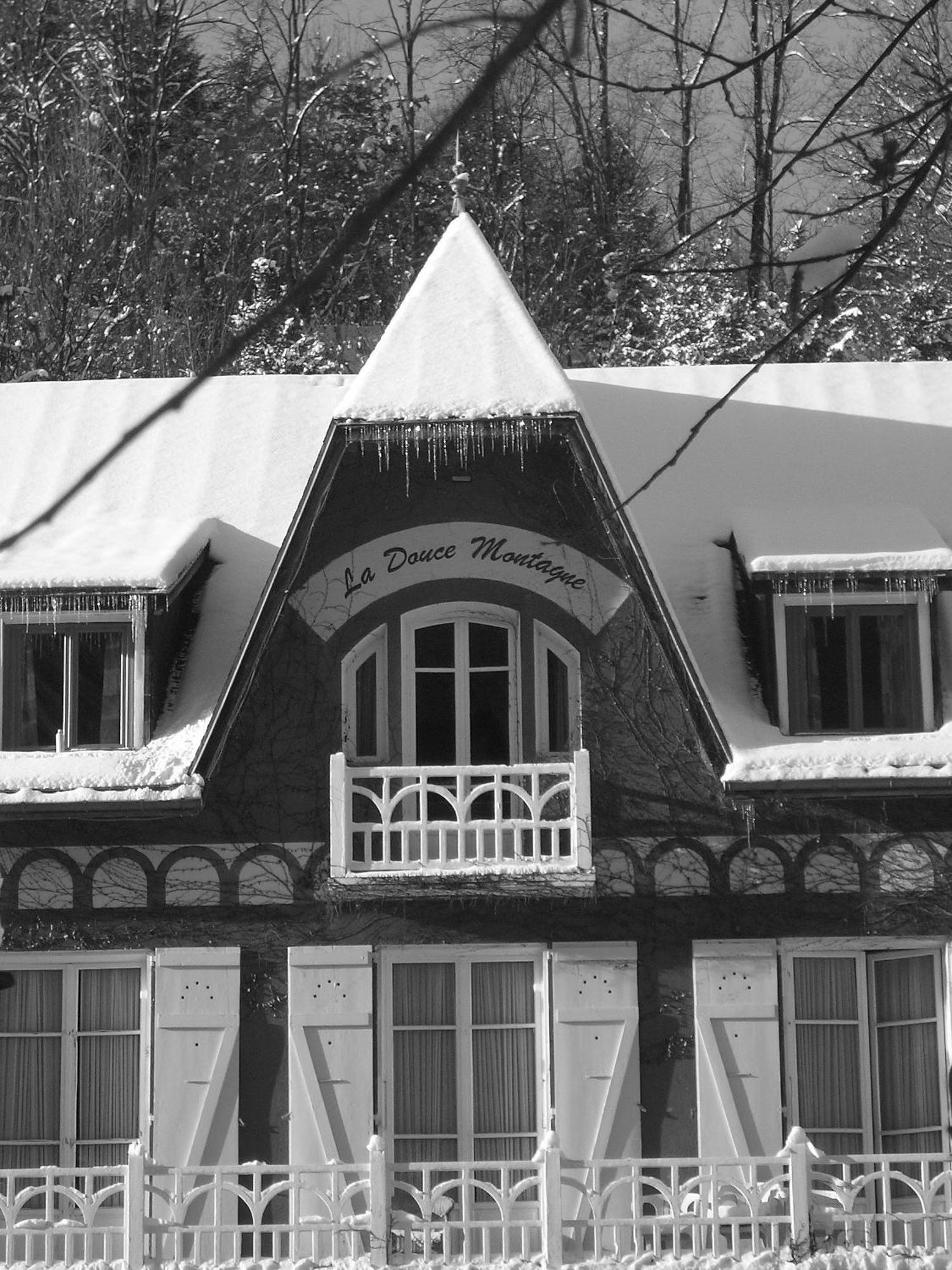 Auberge La Douce Montagne Allemont Esterno foto