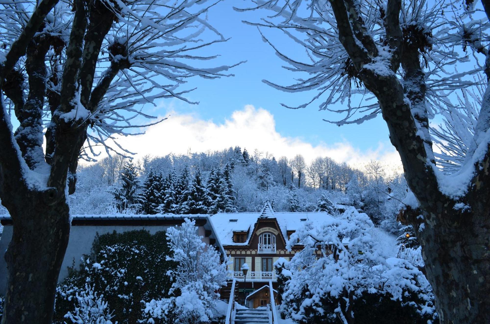 Auberge La Douce Montagne Allemont Esterno foto