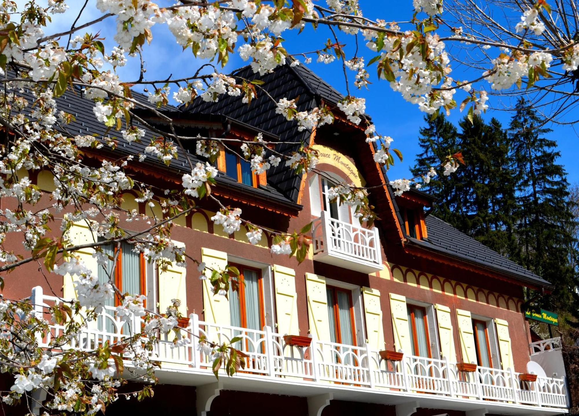 Auberge La Douce Montagne Allemont Esterno foto